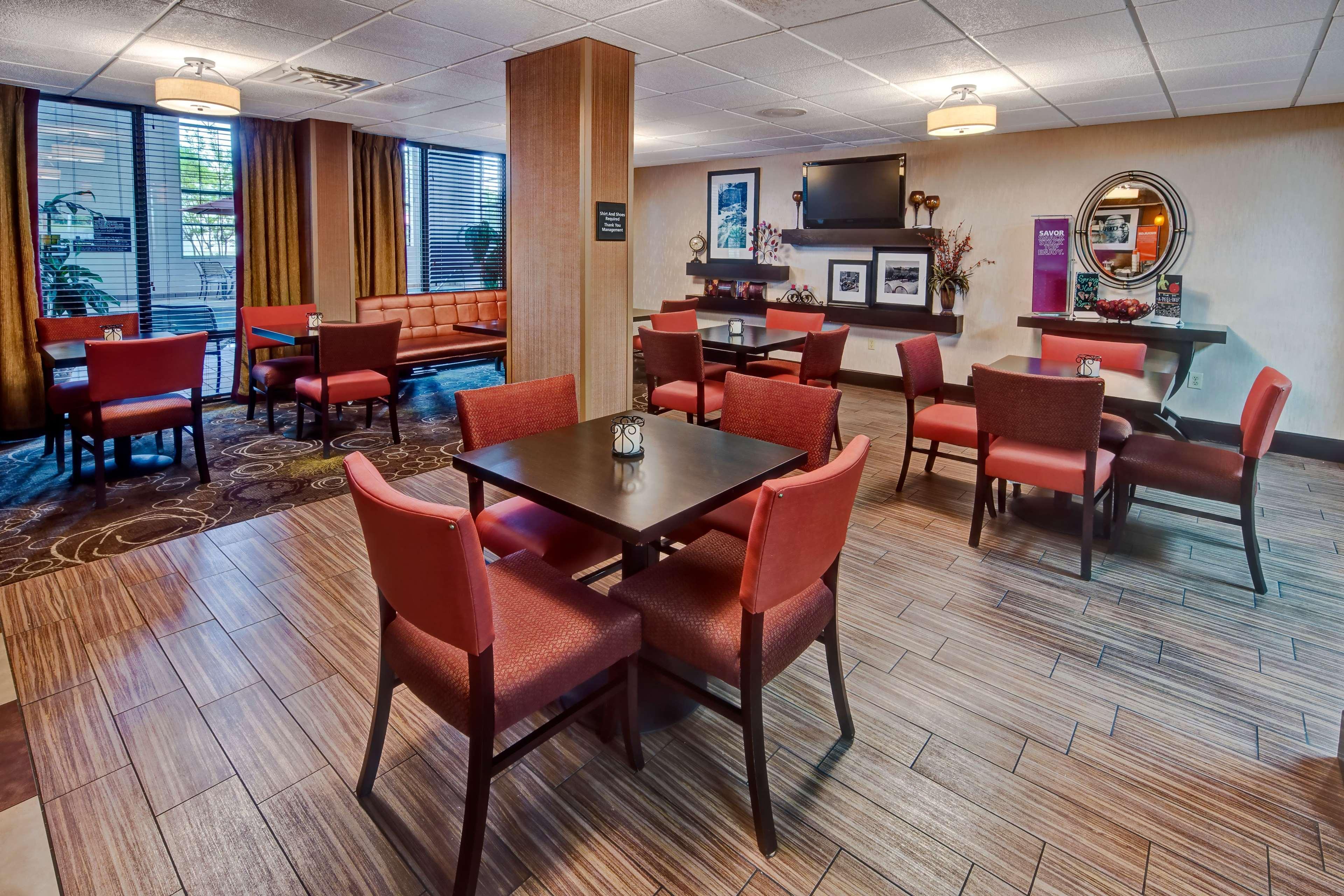 Hampton Inn By Hilton Clarksville מראה חיצוני תמונה