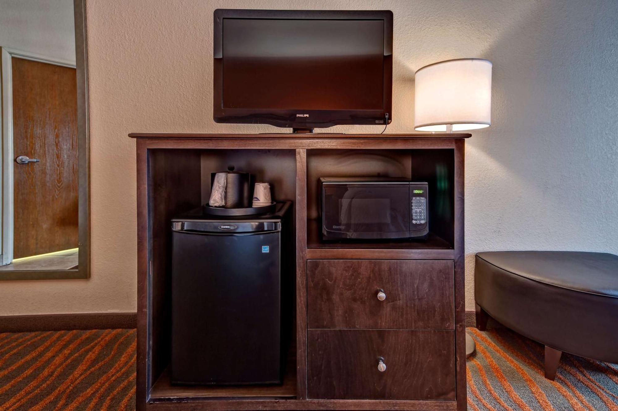 Hampton Inn By Hilton Clarksville מראה חיצוני תמונה