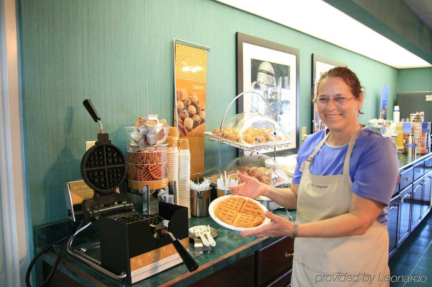 Hampton Inn By Hilton Clarksville מסעדה תמונה